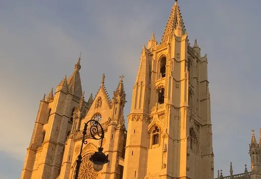 donde aparcar gratis en León