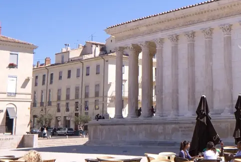 Donde aparcar gratis en Nimes